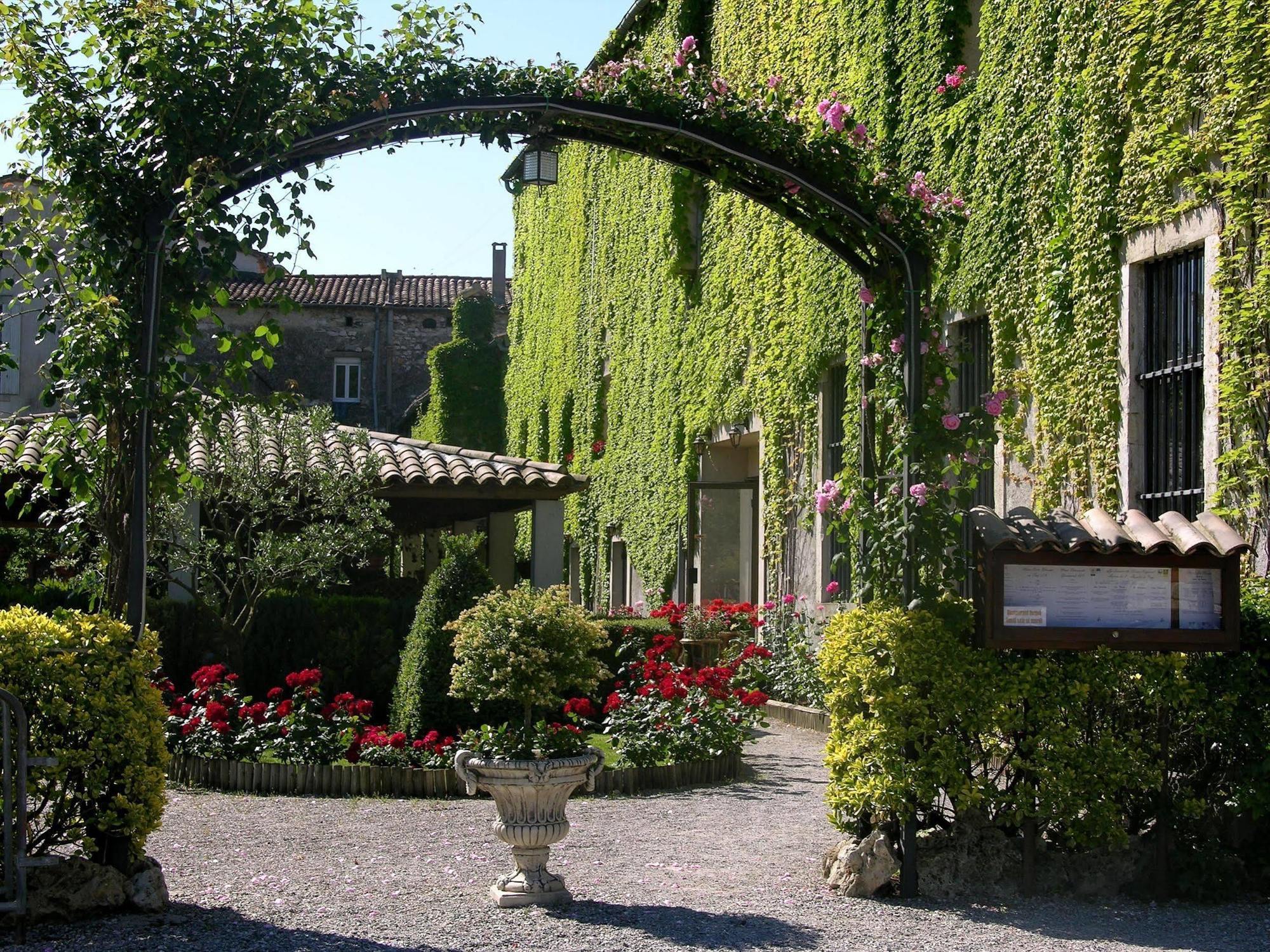 Logis Hotel Restaurant Les Norias Cazilhac  Dış mekan fotoğraf