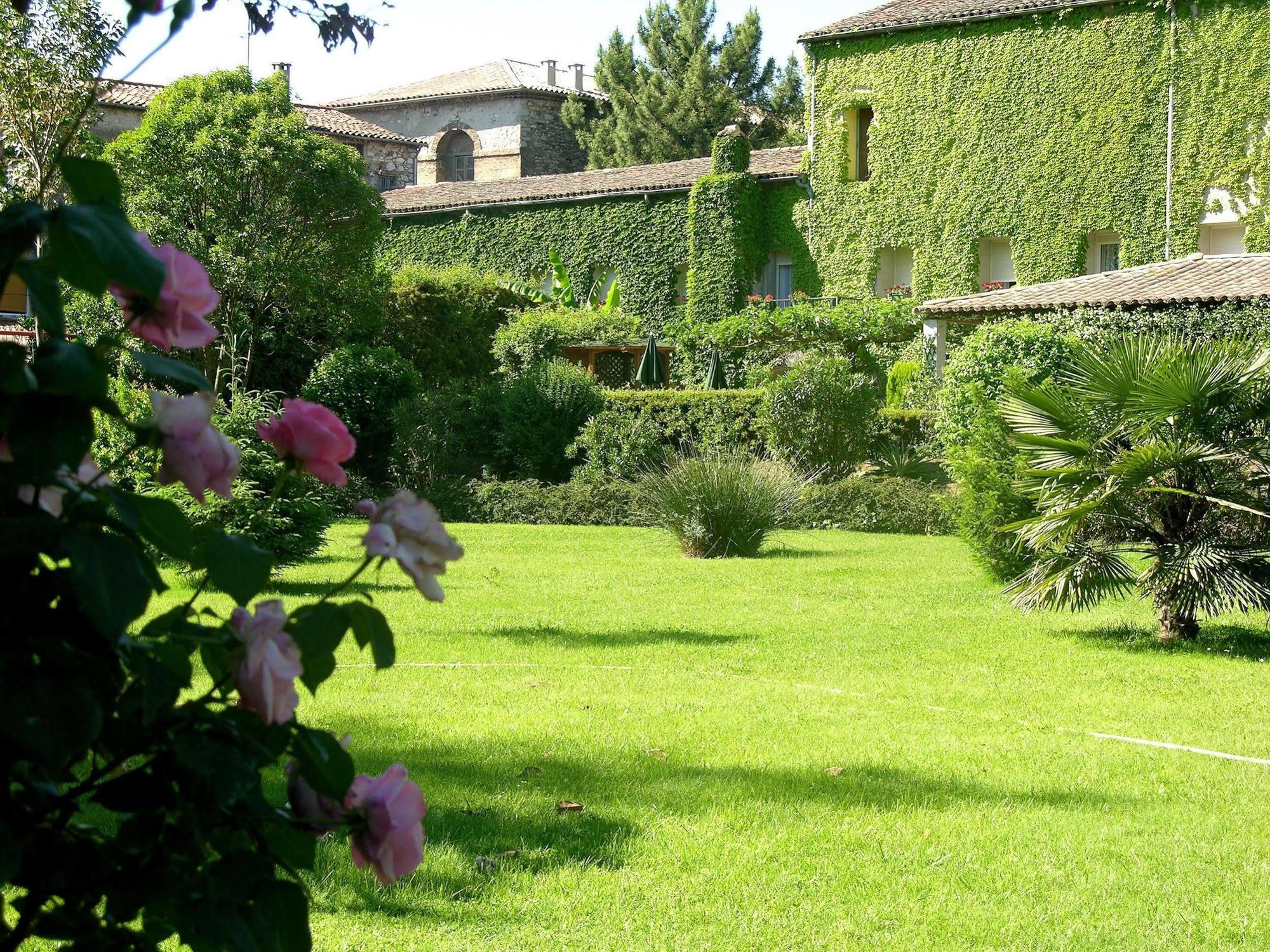 Logis Hotel Restaurant Les Norias Cazilhac  Dış mekan fotoğraf