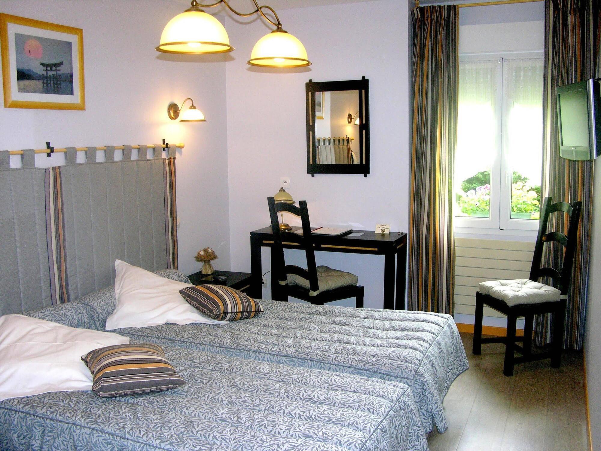 Logis Hotel Restaurant Les Norias Cazilhac  Dış mekan fotoğraf